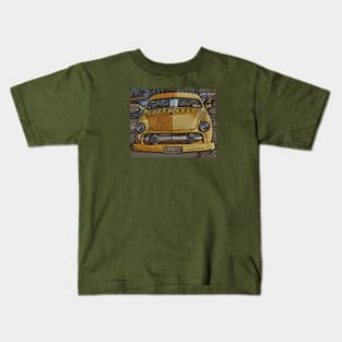 Vintage car Kids T-Shirt